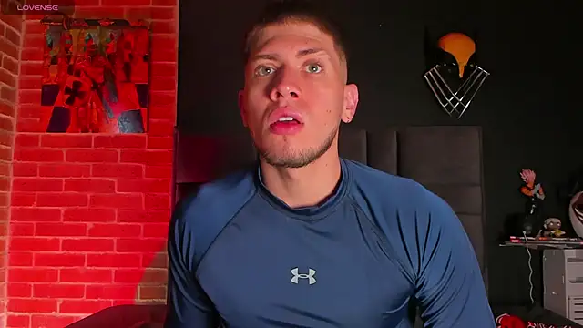 Snapshot of SebastianMaximoff chatting on February 5, 1:00 pm SebastianMaximoff online show from February 5, 1:00 pm