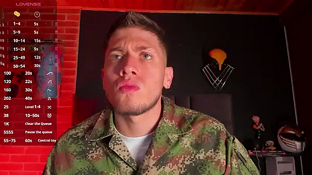 Snapshot of SebastianMaximoff chatting on February 9, 1:03 pm SebastianMaximoff online show from February 9, 1:03 pm