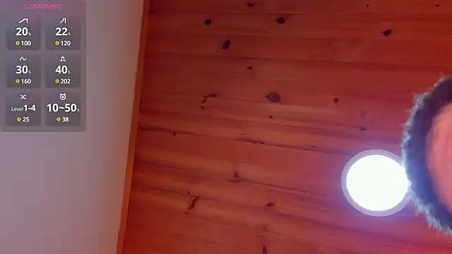 Snapshot of SebastianMaximoff chatting on February 16, 4:32 pm SebastianMaximoff online show from February 16, 4:32 pm