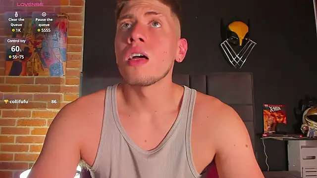 Snapshot of SebastianMaximoff chatting on March 9, 4:33 pm SebastianMaximoff online show from March 9, 4:33 pm