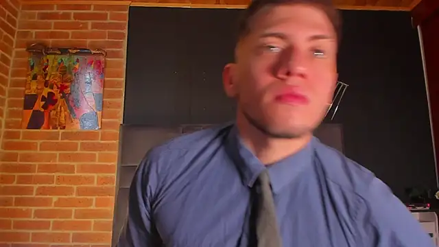 Snapshot of SebastianMaximoff chatting on March 11, 1:34 pm SebastianMaximoff online show from March 11, 1:34 pm