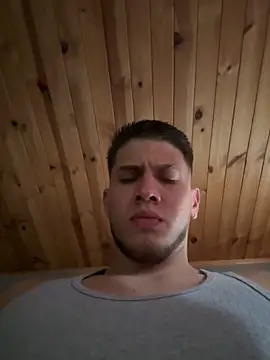 Snapshot of SebastianMaximoff chatting on March 11, 7:47 pm SebastianMaximoff online show from March 11, 7:47 pm