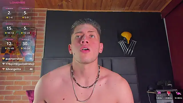 Snapshot of SebastianMaximoff chatting on March 21, 5:34 pm SebastianMaximoff online show from March 21, 5:34 pm