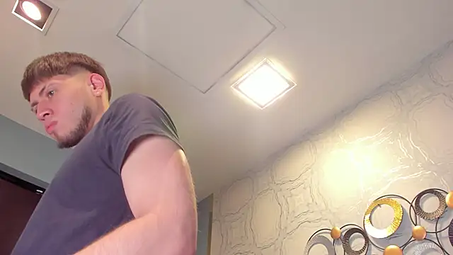 Snapshot of SebastianMaximoff chatting on September 12, 12:05 pm SebastianMaximoff online show from September 12, 12:05 pm