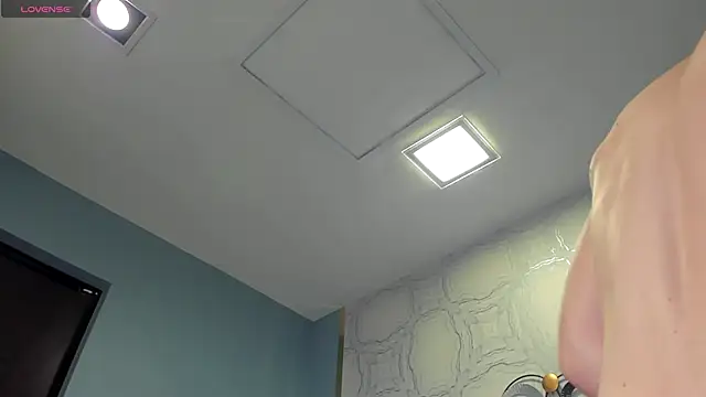 Snapshot of SebastianMaximoff chatting on September 16, 1:23 pm SebastianMaximoff online show from September 16, 1:23 pm