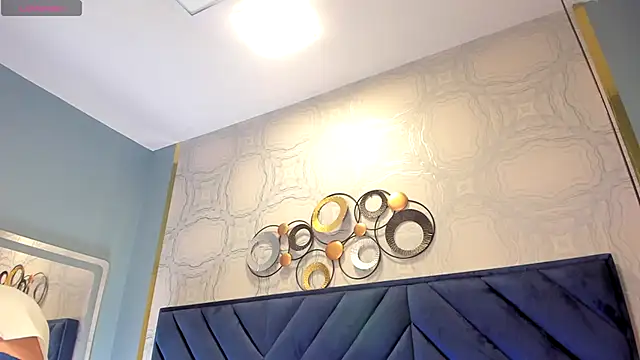 Snapshot of SebastianMaximoff chatting on September 17, 12:18 pm SebastianMaximoff online show from September 17, 12:18 pm