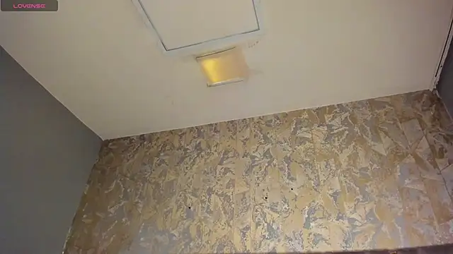 Snapshot of SebastianMaximoff chatting on October 17, 8:00 pm SebastianMaximoff online show from October 17, 8:00 pm