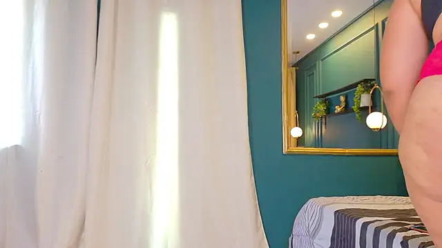 ale cam online show from August 6, 1:35 pm