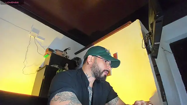 CamiloGray  online show from September 19, 2:18 pm