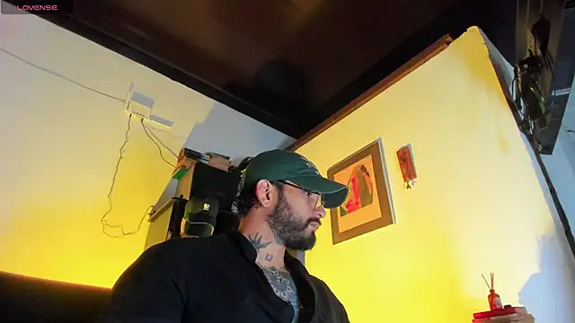 CamiloGray  online show from December 3, 2:15 pm