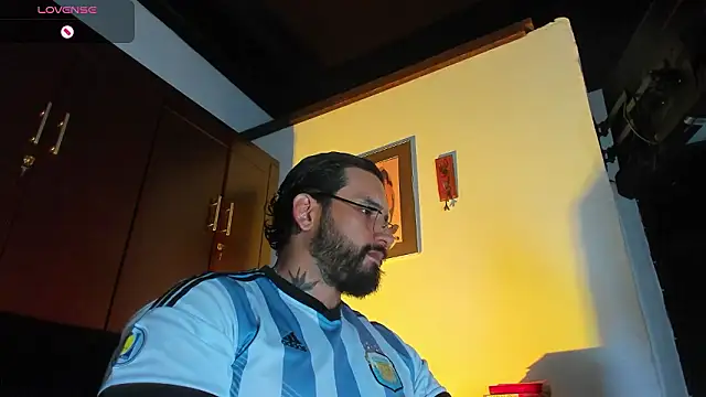 CamiloGray  online show from February 23, 2:47 pm