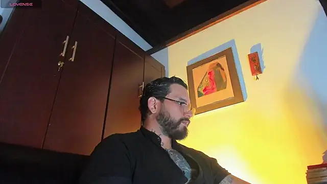 CamiloGray  online show from April 24, 2:30 pm