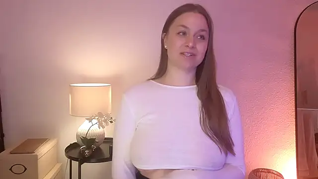 MilaFleur online show from February 1, 3:18 pm