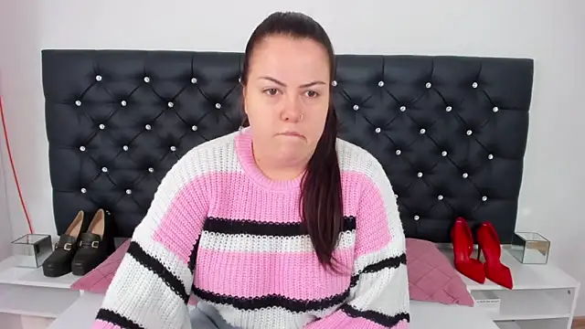 EvaLick online show from December 5, 5:37 am