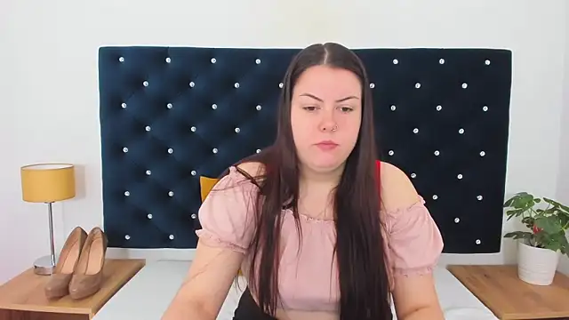 EvaLick online show from March 13, 6:16 am