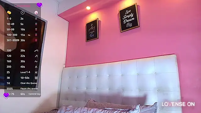 Snapshot of hornyhousekeeper_ chatting on March 5, 12:55 pm hornyhousekeeper  online show from March 5, 12:55 pm