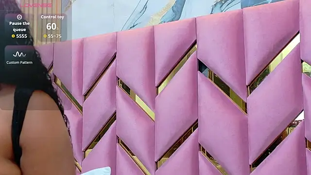 Snapshot of hornyhousekeeper_ chatting on October 12, 12:15 pm hornyhousekeeper  online show from October 12, 12:15 pm