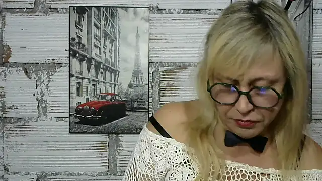 divahot08 online show from January 16, 5:06 pm