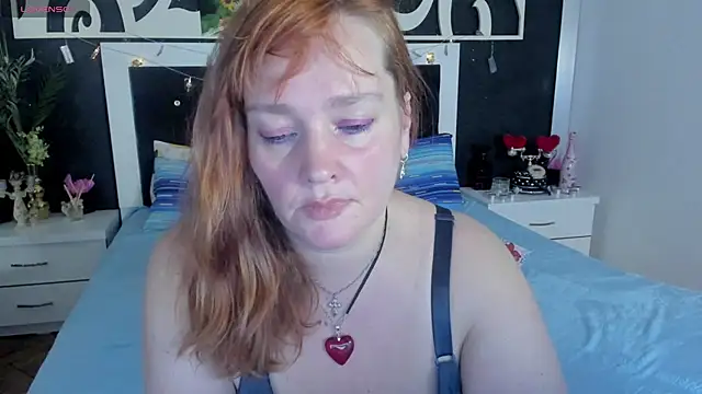 SinFulTitsDD online show from December 24, 8:05 pm