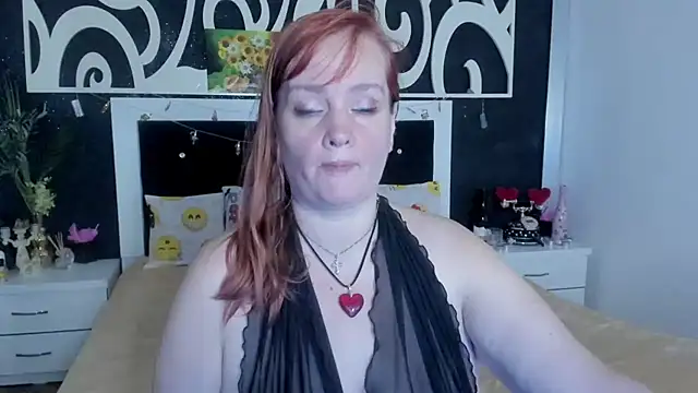 SinFulTitsDD online show from January 5, 4:25 am