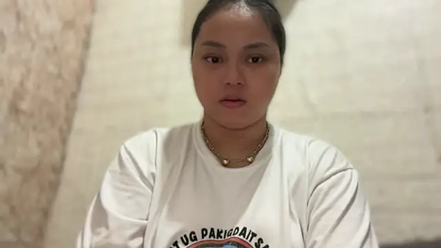 SweetieAngelx online show from March 11, 9:37 am