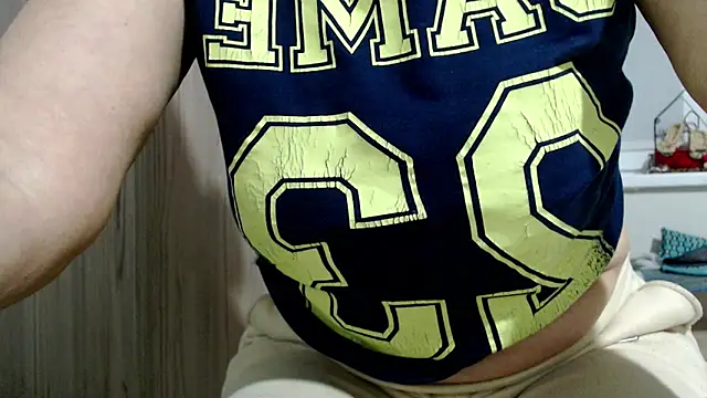 Snapshot of increible_della chatting on November 19, 12:16 pm increible della online show from November 19, 12:16 pm