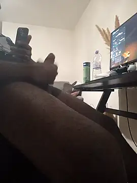 Snapshot of waakenda chatting on December 22, 11:31 pm waakenda online show from December 22, 11:31 pm