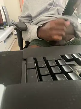 Snapshot of waakenda chatting on January 3, 12:41 pm waakenda online show from January 3, 12:41 pm