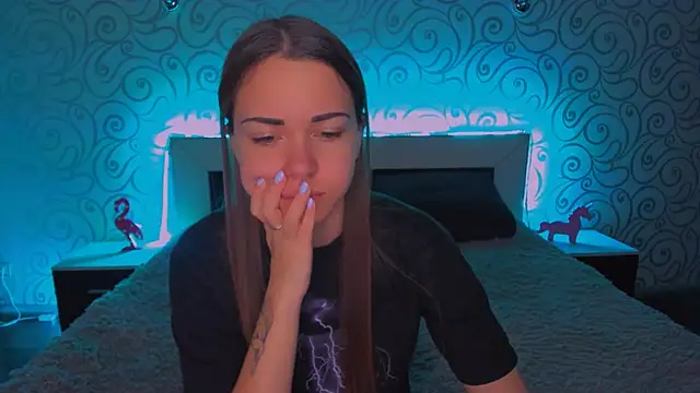 Snapshot of AlexaBarkley chatting on December 10, 3:09 am AlexaBarkley online show from December 10, 3:09 am