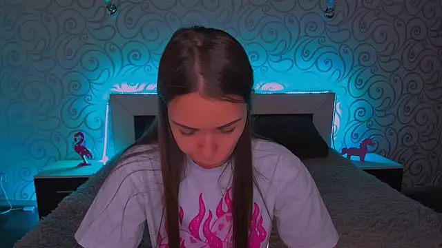 Snapshot of AlexaBarkley chatting on December 11, 4:39 am AlexaBarkley online show from December 11, 4:39 am