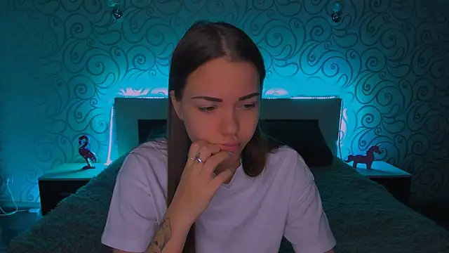 Snapshot of AlexaBarkley chatting on December 15, 3:13 am AlexaBarkley online show from December 15, 3:13 am