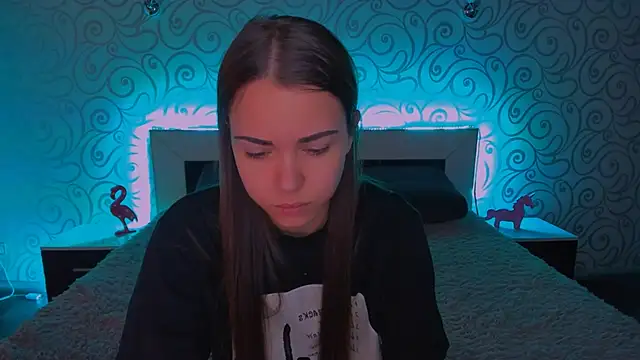 Snapshot of AlexaBarkley chatting on December 20, 3:14 am AlexaBarkley online show from December 20, 3:14 am