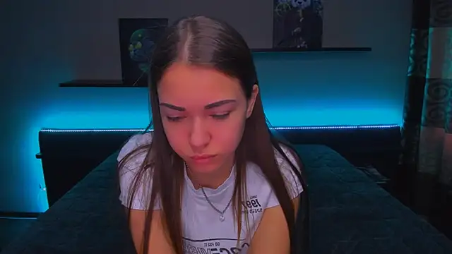 Snapshot of AlexaBarkley chatting on December 24, 3:05 am AlexaBarkley online show from December 24, 3:05 am