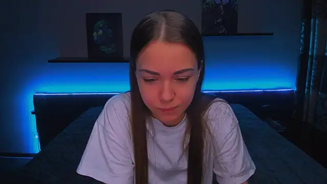 Snapshot of AlexaBarkley chatting on January 14, 3:22 am AlexaBarkley online show from January 14, 3:22 am