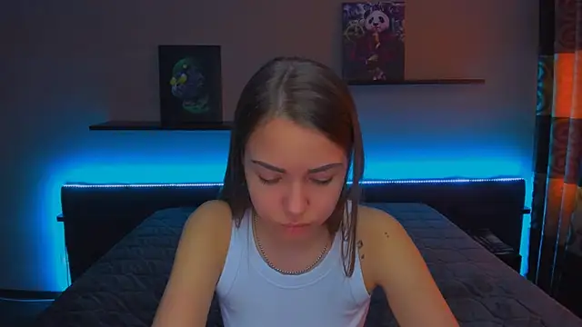 Snapshot of AlexaBarkley chatting on February 18, 3:10 am AlexaBarkley online show from February 18, 3:10 am