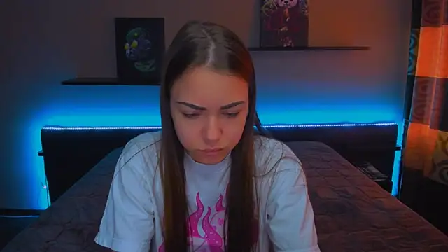 Snapshot of AlexaBarkley chatting on February 20, 3:12 am AlexaBarkley online show from February 20, 3:12 am