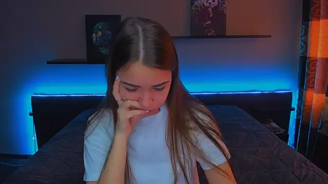 Snapshot of AlexaBarkley chatting on March 11, 3:16 am AlexaBarkley online show from March 11, 3:16 am