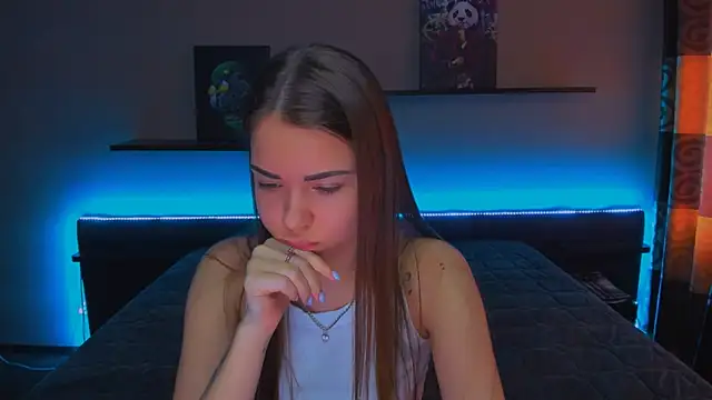 Snapshot of AlexaBarkley chatting on March 14, 3:04 am AlexaBarkley online show from March 14, 3:04 am