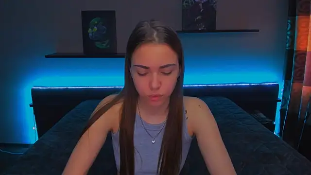 Snapshot of AlexaBarkley chatting on March 17, 6:18 am AlexaBarkley online show from March 17, 6:18 am