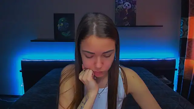 Snapshot of AlexaBarkley chatting on March 20, 5:02 am AlexaBarkley online show from March 20, 5:02 am