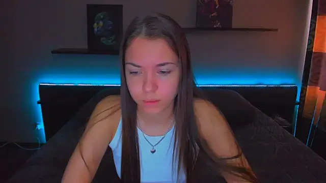 Snapshot of AlexaBarkley chatting on October 7, 3:36 am AlexaBarkley online show from October 7, 3:36 am