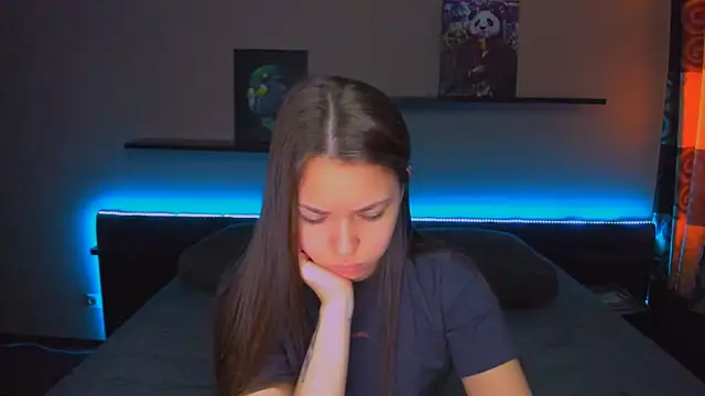 AlexaBarkley online show from April 7, 12:44 am