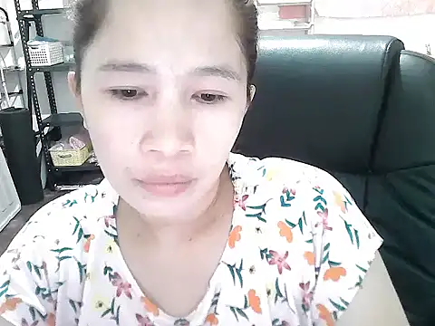 Snapshot of Alexiadreamer chatting on April 14, 2:23 pm Alexiadreamer online show from April 14, 2:23 pm