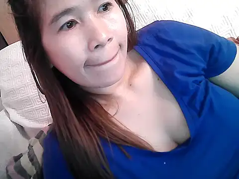 Snapshot of Alexiadreamer chatting on June 17, 12:02 am Alexiadreamer online show from June 17, 12:02 am