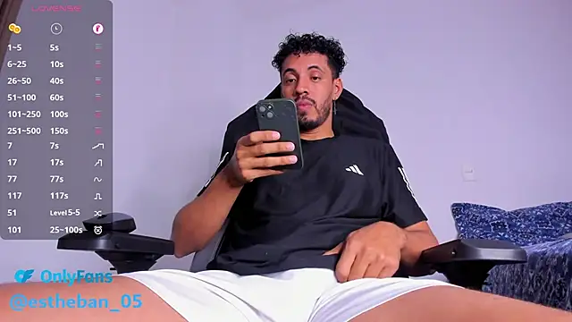 Snapshot of steven_smith05 chatting on September 28, 10:20 am steven smith05 online show from September 28, 10:20 am