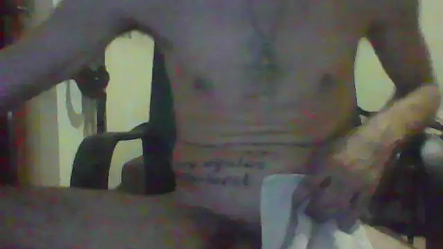 Snapshot of ngulasoret chatting on August 1, 12:54 am ngulasoret online show from August 1, 12:54 am