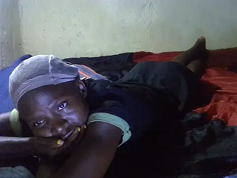 cute-shamza online show from October 15, 4:23 am