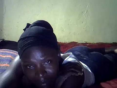 cute-shamza online show from October 24, 4:47 pm