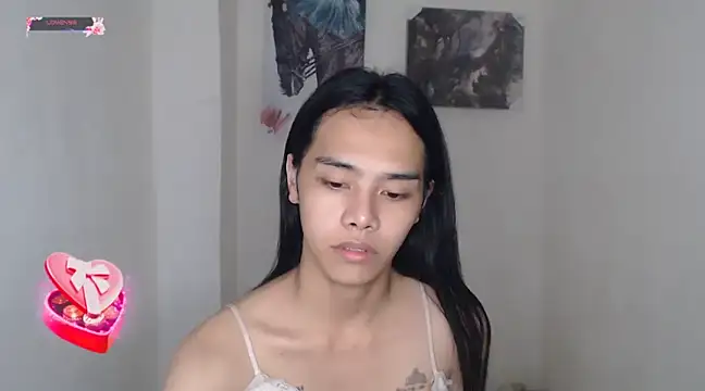 shecutie69 online show from December 18, 12:18 pm