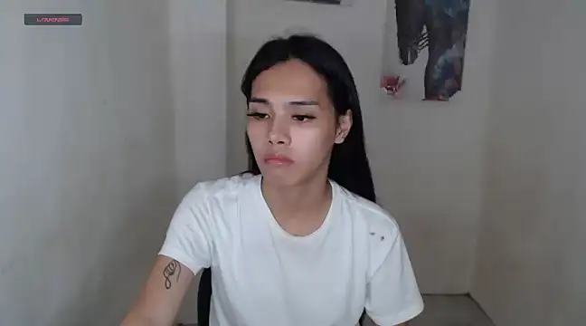 shecutie69 online show from March 8, 4:50 pm